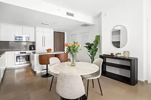 88 SW 7th St, Miami, FL 33130 - Photo 24
