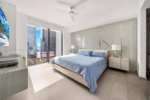 88 SW 7th St, Miami, FL 33130 - Photo 8