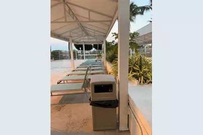 2899 Collins Ave #936, Miami Beach, FL 33140 - Photo 12