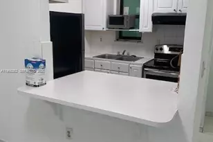 1530 SW 2nd St, Miami, FL 33125 - Photo 8