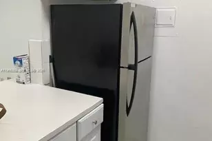 1530 SW 2nd St, Miami, FL 33125 - Photo 10