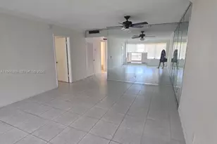851 NE 14th Ave, Hallandale Beach, FL 33009 - Photo 10