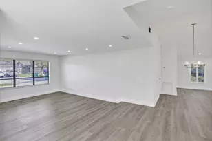 12020 SW 93rd St, Miami, FL 33186 - Photo 14