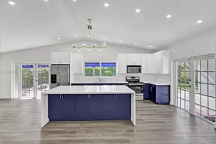 12020 SW 93rd St, Miami, FL 33186 - Photo 10