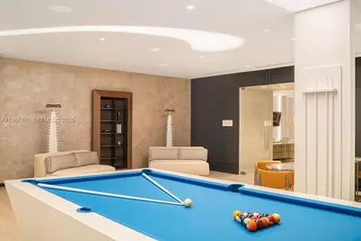 1000 Brickell Plz #4605, Miami, FL 33131 - Photo 36