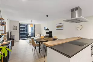 1000 Brickell Plaza, Miami, FL 33131 - Photo 2