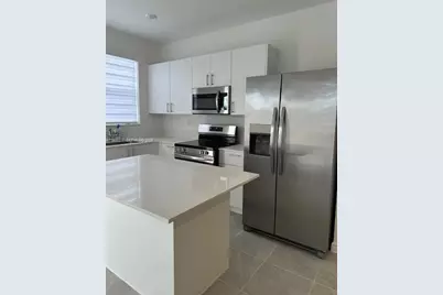 2582 SE 29th St, Homestead, FL 33035 - Photo 6