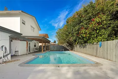 1221 SW 74th Ct, Miami, FL 33144 - Photo 28