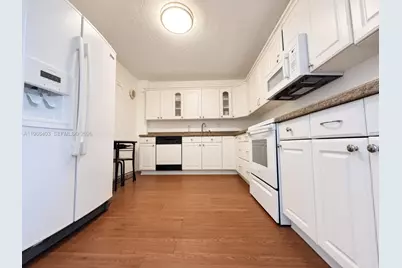 1470 NE 125th Ter #407, North Miami, FL 33161 - Photo 6