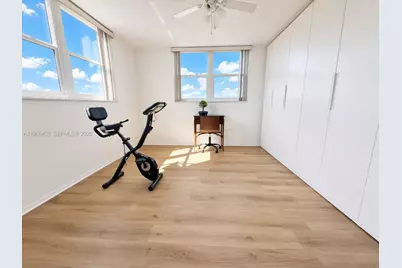 1470 NE 125th Ter #407, North Miami, FL 33161 - Photo 14