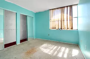 1115 W 38th Terrace, Hialeah, FL 33012 - Photo 6