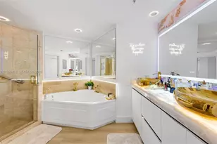 848 Brickell Key Dr, Miami, FL 33131 - Photo 20