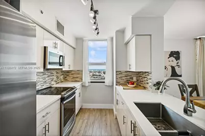 90 Alton Rd #1901, Miami Beach, FL 33139 - Photo 8