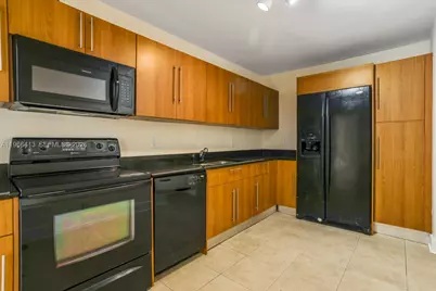 3000 S Ocean Dr #1110, Hollywood, FL 33019 - Photo 10