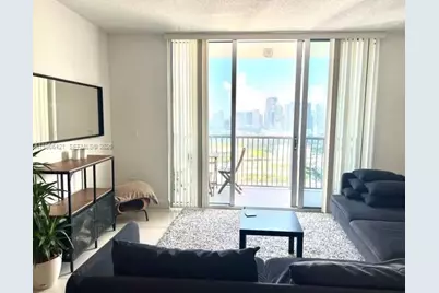 1750 N Bayshore Dr #3808, Miami, FL 33132 - Photo 2