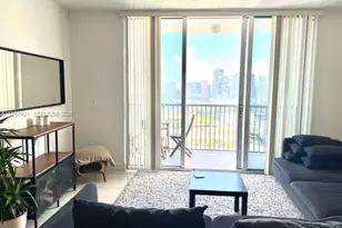 1750 N Bayshore Dr, Miami, FL 33132 - Photo 2