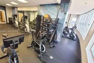 1750 N Bayshore Dr, Miami, FL 33132 - Photo 16