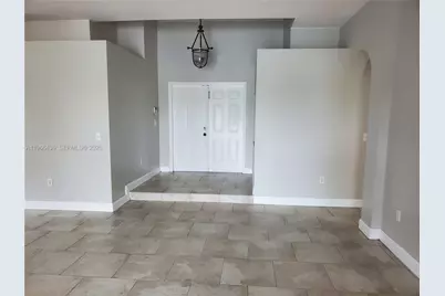 1821 SE 14th Cir #0, Homestead, FL 33035 - Photo 2