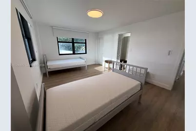 4301 Collins Ave #208, Miami Beach, FL 33140 - Photo 18