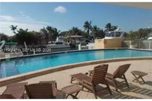2020 NE 135th St, North Miami, FL 33181 - Photo 16