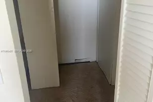 2020 NE 135th St, North Miami, FL 33181 - Photo 10