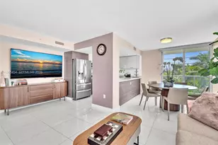 9901 E Bay Harbor Dr, Bay Harbor Islands, FL 33154 - Photo 12