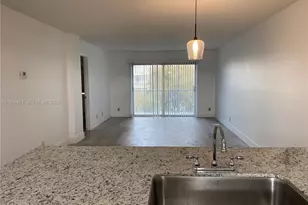 1075 Riverside Dr, Coral Springs, FL 33071 - Photo 4