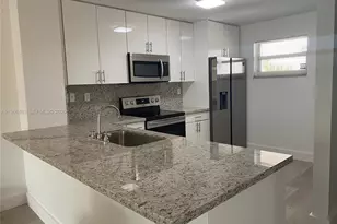 1075 Riverside Dr, Coral Springs, FL 33071 - Photo 10