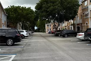 17720 NW 73rd Ave, Hialeah, FL 33015 - Photo 20