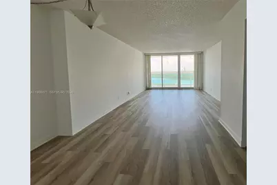 100 Bayview Dr #1418, Sunny Isles Beach, FL 33160 - Photo 16