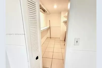 6940 Miami Gardens Dr #1-329, Hialeah, FL 33015 - Photo 12