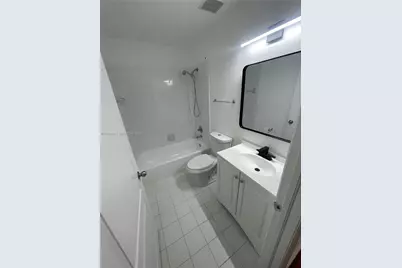 703 NE 195th St #703, Miami, FL 33179 - Photo 22