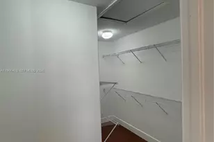 703 NE 195th St, Miami, FL 33179 - Photo 10