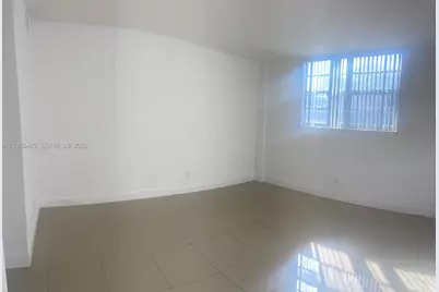 19390 Collins Ave #123, Sunny Isles Beach, FL 33160 - Photo 10