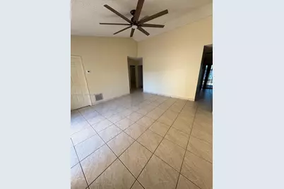 20237 NW 32nd Ave #20237, Miami Gardens, FL 33056 - Photo 4