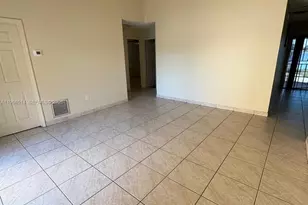 20237 NW 32nd Ave, Miami Gardens, FL 33056 - Photo 4