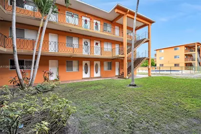 2330 NW 11th St #2, Miami, FL 33125 - Photo 2