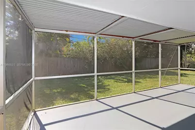 8820 SW 85th St, Miami, FL 33173 - Photo 8