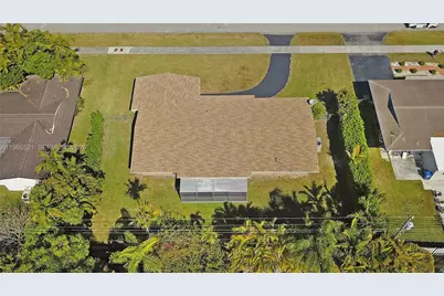 8820 SW 85th St, Miami, FL 33173 - Photo 4