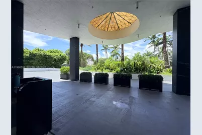 2101 Brickell Ave #2202, Miami, FL 33129 - Photo 38