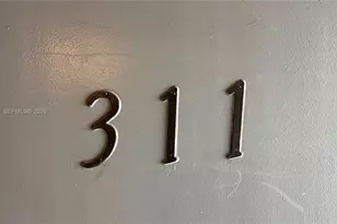 13700 NE 6th Ave, North Miami, FL 33161 - Photo 8