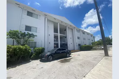 13700 NE 6th Ave #311, North Miami, FL 33161 - Photo 2