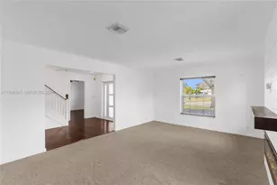 11069 Glenwood Dr, Coral Springs, FL 33065 - Photo 16