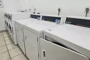 1000 Parkview Dr, Hallandale Beach, FL 33009 - Photo 22