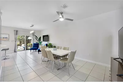 2361 NW 125th St, Miami, FL 33167 - Photo 10