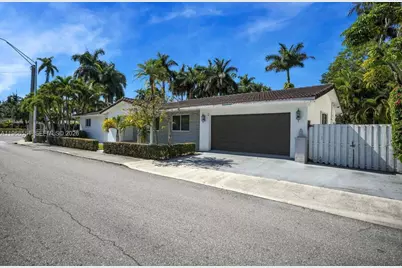 1301 Hollywood Blvd, Hollywood, FL 33019 - Photo 2