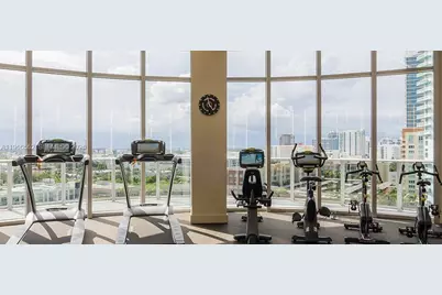 488 NE 18th St #802, Miami, FL 33132 - Photo 24