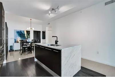 900 Biscayne Blvd #2907, Miami, FL 33132 - Photo 32