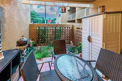 9705 Fontainebleau Blvd #B107, Miami, FL 33172 - Photo 4