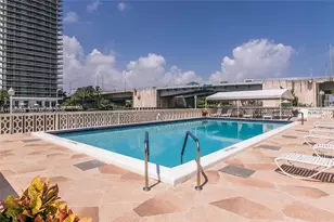 1825 S Ocean Dr, Hallandale Beach, FL 33009 - Photo 22